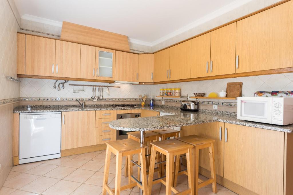 FLH Carrapateira Summer Place room 4